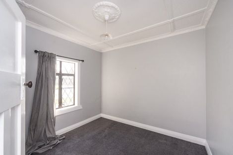 Photo of property in 51 Burns Avenue, Takaro, Palmerston North, 4412