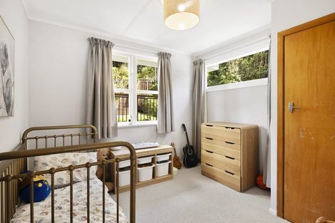 Photo of property in 44 Homewood Crescent, Karori, Wellington, 6012