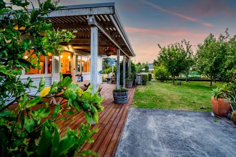 Photo of property in 8 Kaihihi Road, Okato, 4335