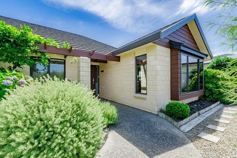 Photo of property in 23 Consort Close, Paraparaumu Beach, Paraparaumu, 5032