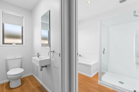 Photo of property in 30 De Castro Drive, Blenheim, 7201