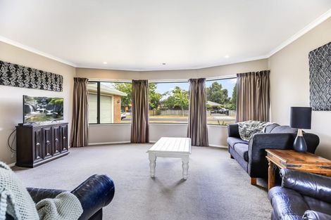 Photo of property in 20 Admiral Crescent, Flagstaff, Hamilton, 3210