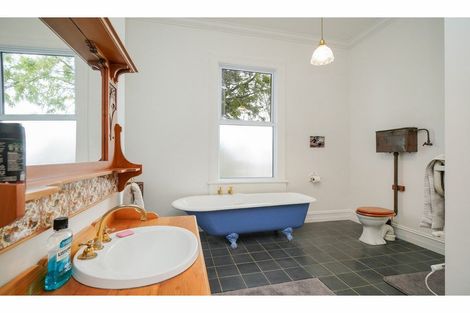 Photo of property in 76 Banks Street, Richmond, Invercargill, 9810