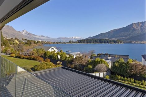 Photo of property in 513 Peninsula Road, Kelvin Heights, Queenstown, 9300