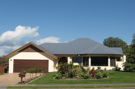 Photo of property in 10 Saint Andrews Drive, Bethlehem, Tauranga, 3110