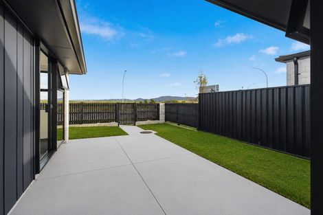Photo of property in 62 Empire Crescent, Papamoa, 3118