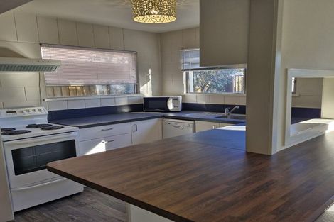 Photo of property in 1/182 Springfield Road, St Albans, Christchurch, 8014