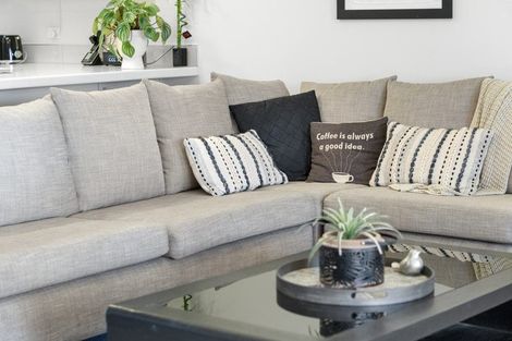 Photo of property in 4 Ruske Place, Grandview Heights, Hamilton, 3200