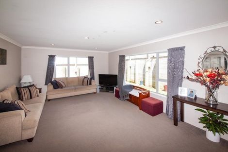 Photo of property in 50a Erlestoke Crescent, Churton Park, Wellington, 6037