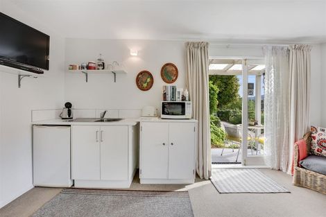 Photo of property in 1/210 Saint Vincent Street, Toi Toi, Nelson, 7010