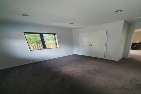 Photo of property in 19 Isobel Road, Greenhithe, Auckland, 0632