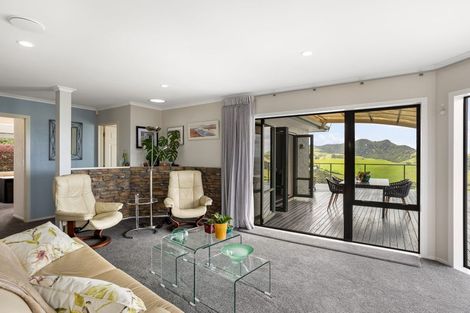 Photo of property in 152 Centennial Drive, Whitianga, 3510