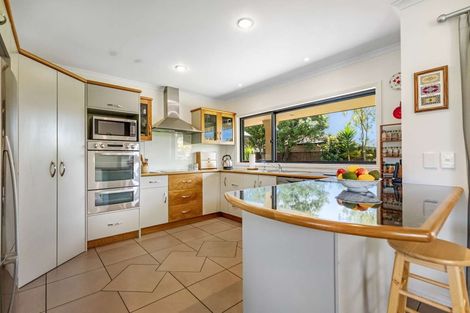 Photo of property in 15 Norfolk Drive, Cambridge, 3434