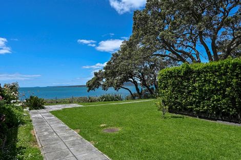 Photo of property in 2/21 Clifton Road, Hauraki, Auckland, 0622