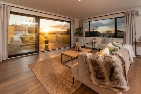 Photo of property in 129a Matatua Road, Raumati Beach, Paraparaumu, 5032