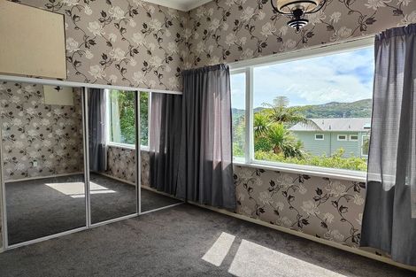Photo of property in 16a Donald Crescent, Karori, Wellington, 6012
