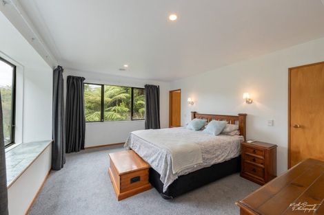 Photo of property in 12c Chatsworth Road, Silverstream, Upper Hutt, 5019