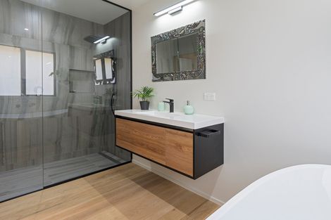 Photo of property in 179 Ballintoy Park Drive, Welcome Bay, Tauranga, 3175