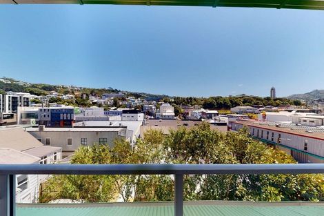 Photo of property in 22/8 Girton Terrace, Mount Cook, Wellington, 6021