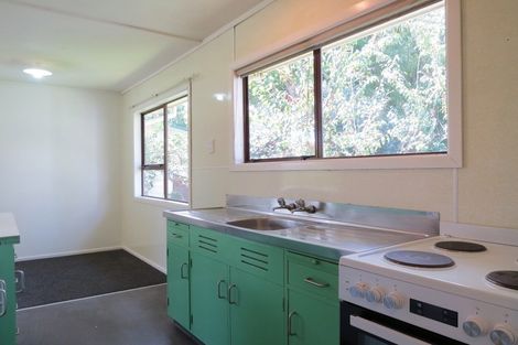 Photo of property in 920 Rings Road, Coromandel, 3506