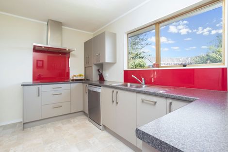 Photo of property in 11 Banbury Place, Mangere Bridge, Auckland, 2022