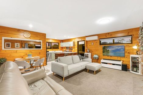 Photo of property in 124b Dickson Road, Papamoa Beach, Papamoa, 3118