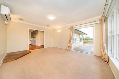 Photo of property in 231 Bedford Street, Cannons Creek, Porirua, 5024
