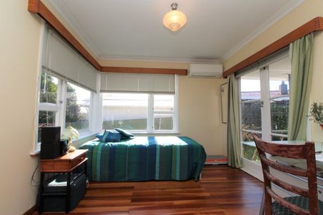 Photo of property in 249 Cambridge Street, Levin, 5510