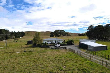 Photo of property in 881 Cowper Road, Dannevirke, 4976