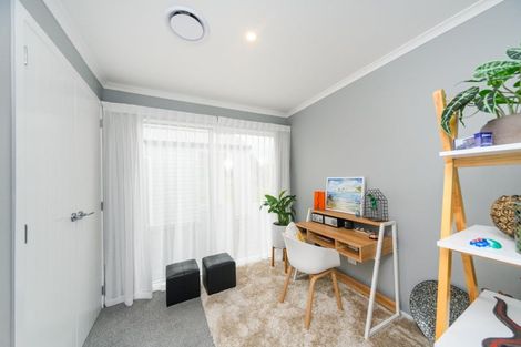 Photo of property in 2 Oldfield Lane, Marton, 4710