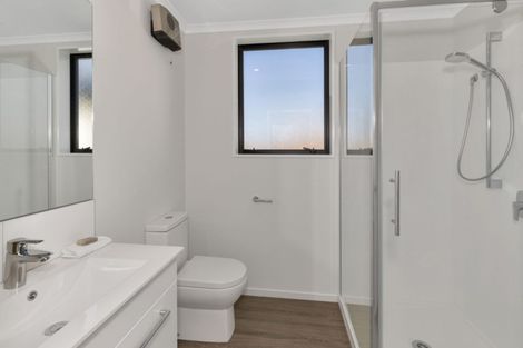 Photo of property in 3 Eric Melrose Lane, Halswell, Christchurch, 8025