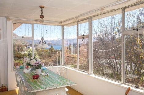 Photo of property in 33 Stratford Terrace, Wanaka, 9305
