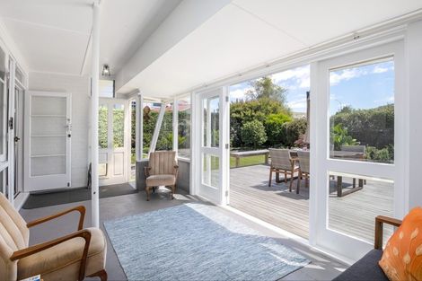 Photo of property in 122 Charles Street, Blenheim, 7201