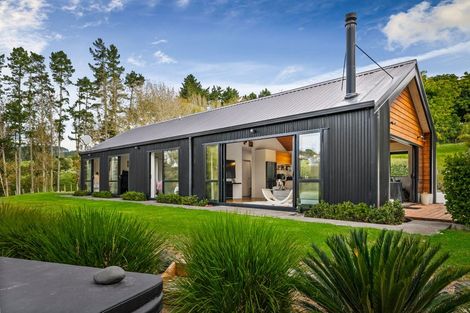 Photo of property in 685 Inland Road, Helensville, 0875