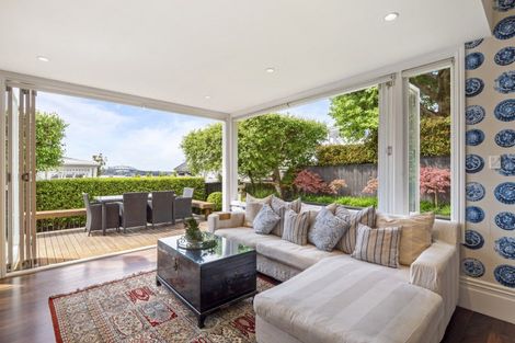 Photo of property in 73 St Marys Road, Saint Marys Bay, Auckland, 1011