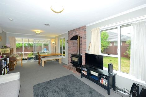 Photo of property in 116 Kendal Avenue, Burnside, Christchurch, 8053