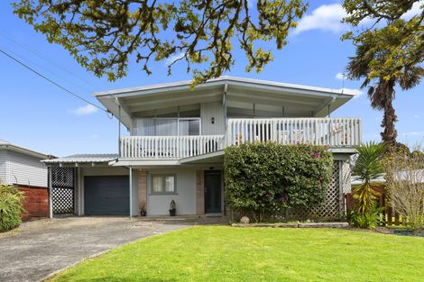 Photo of property in 57 Sherwood Road, Onerahi, Whangarei, 0110