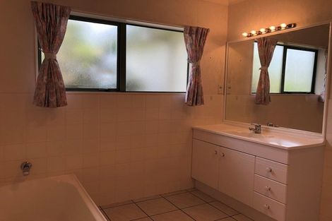 Photo of property in 5 Fintona Place, Dannemora, Auckland, 2016
