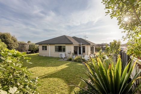 Photo of property in 735 Gloucester Road, Papamoa Beach, Papamoa, 3118