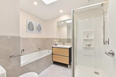 Photo of property in 17 Vincent Mcgrath Crescent, Swanson, Auckland, 0614