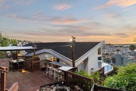 Photo of property in 39 Argo Drive, Half Moon Bay, Auckland, 2012