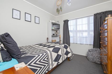 Photo of property in 58 De Quincey Terrace, Highland Park, Auckland, 2010
