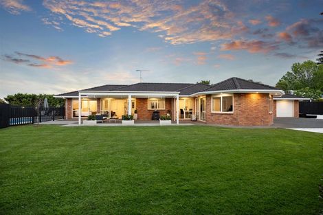 Photo of property in 17a Trigg Road, Huapai, Kumeu, 0810