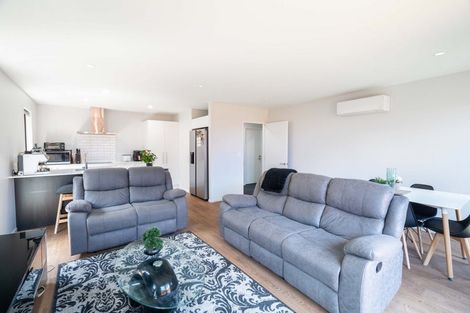 Photo of property in 17 Llew Summers Street, Belfast, Christchurch, 8051