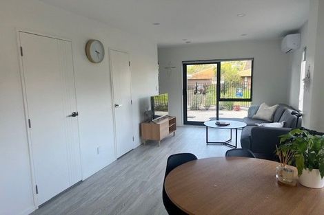 Photo of property in 1/40 Mark Edward Drive, Half Moon Bay, Auckland, 2012