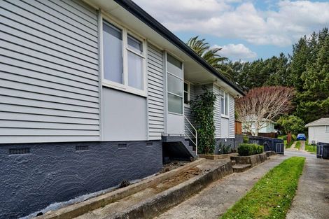 Photo of property in 15 Penguin Grove, Waitangirua, Porirua, 5024
