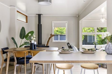 Photo of property in 9 Kowhai Road, Rainbow Point, Taupo, 3330