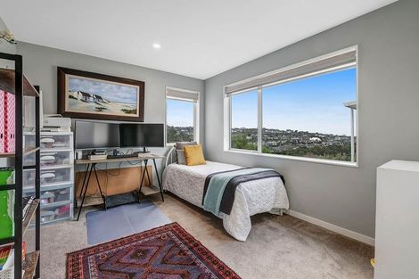 Photo of property in 125 Godfrey Drive, Orewa, 0931