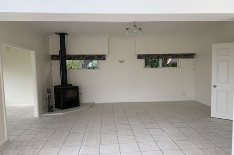 Photo of property in 53 Granger Road, Cockle Bay, Auckland, 2014