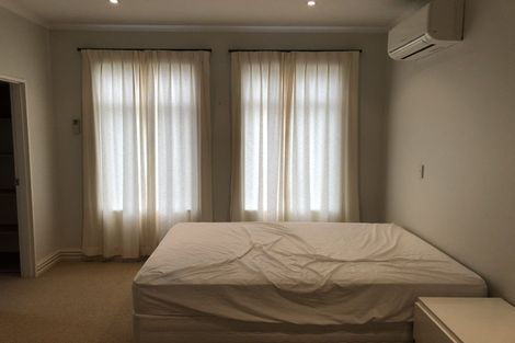 Photo of property in 118 Bleakhouse Road, Mellons Bay, Auckland, 2014